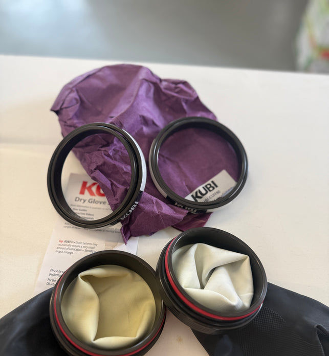 Kubi Complete Dry Glove System